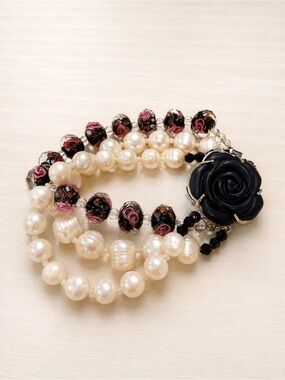 3Strand Freshwater Pearl and Vintage  Glass Bracelet